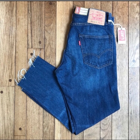 Levi's Denim - NWT Levi’s Levi Strauss Authorized Vintage 505 Cropped Raw Hem Blue Jeans Sz 30
